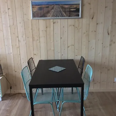 Les Obiones: Beachfront Studio with Sea View in Fort Mahon Plage Exterior photo